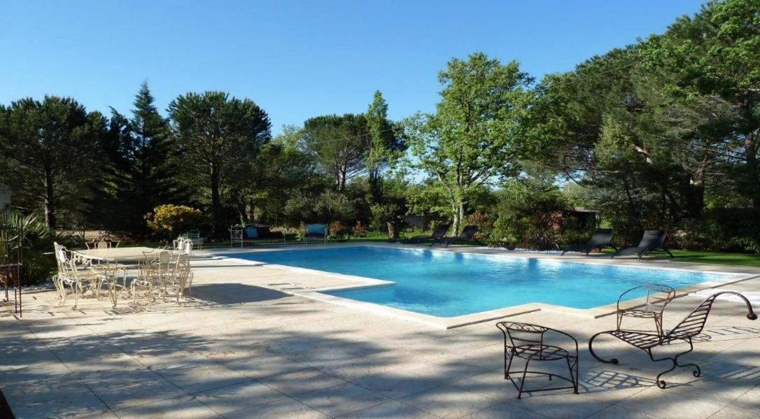 La Maison De La Cigale Forcalqueiret ภายนอก รูปภาพ