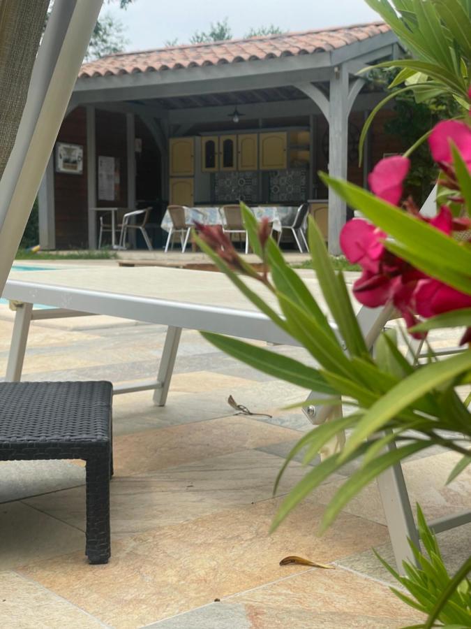 La Maison De La Cigale Forcalqueiret ภายนอก รูปภาพ
